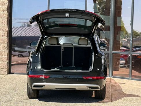 Used 2018 Audi Q5 2.0T Premium Plus w/ Premium Plus Package image 14