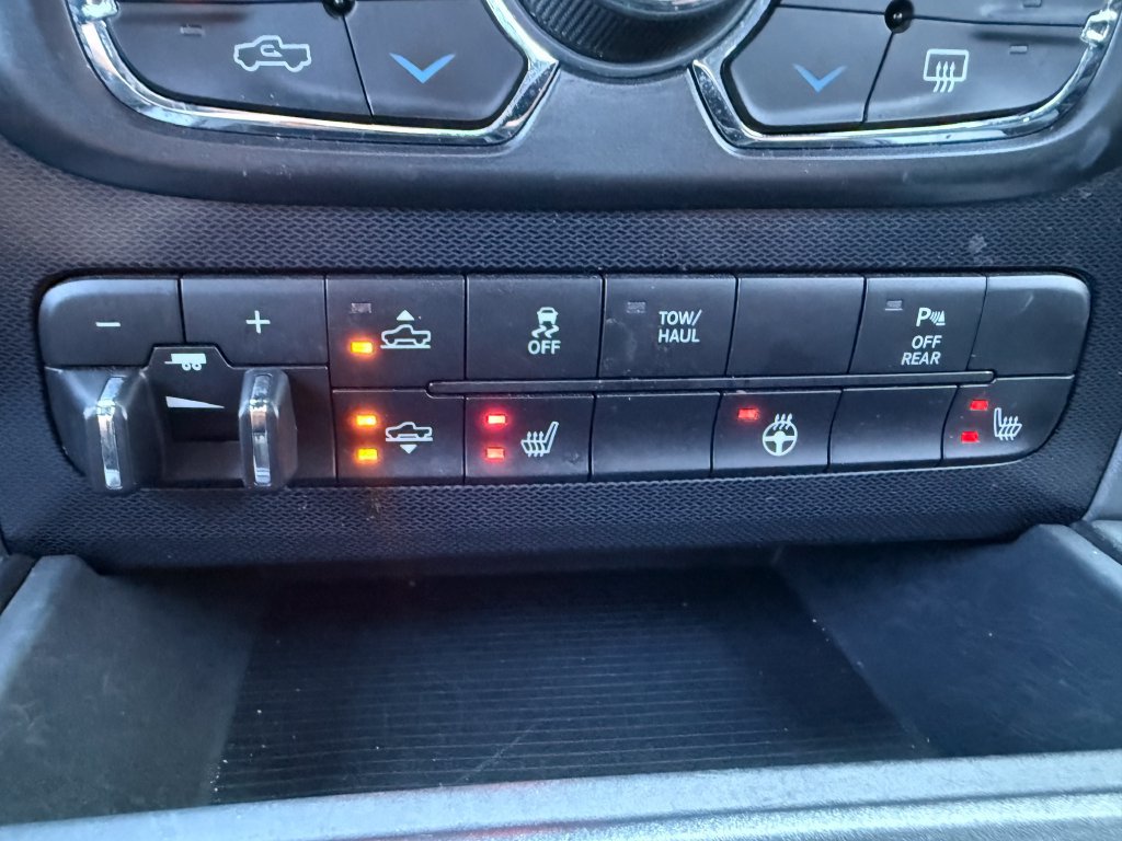 Used 2017 RAM 1500 Rebel w/ Luxury Group AWD/4WD image 6