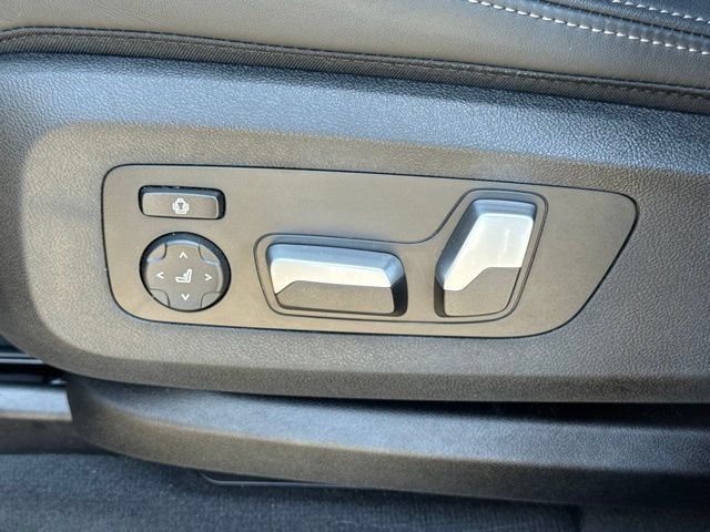 Certified 2024 BMW X5 sDrive40i w/ M Sport Package RWD image 21