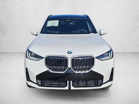 Used 2025 BMW X3 xDrive30 w/ M Sport Package AWD/4WD image 6