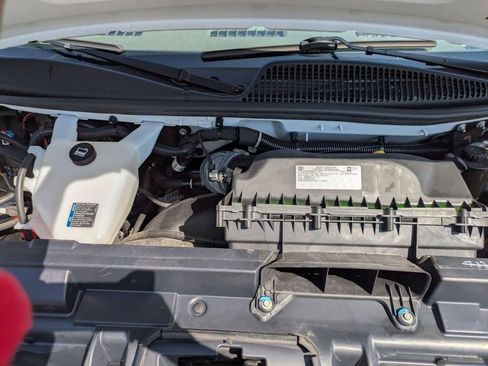 Used 2024 Chevrolet Express 3500 LT w/ LT Preferred Equipment Group RWD image 27