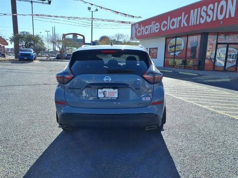 Certified 2022 Nissan Murano SV w/ SV Midnight Edition Package image 4