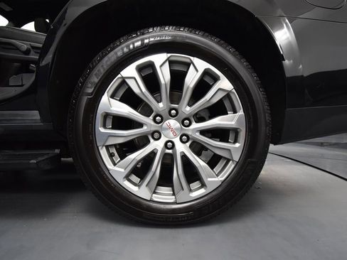 Used 2022 GMC Yukon Denali w/ Denali Ultimate Package image 16