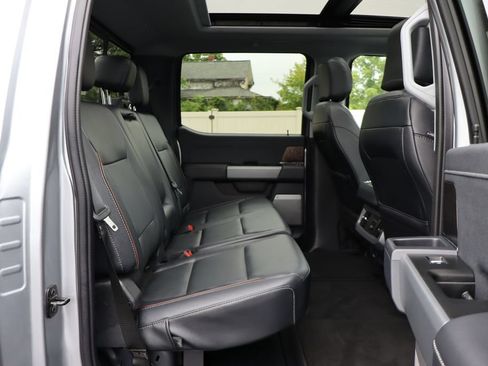 Used 2024 Ford F350 Lariat w/ Lariat Ultimate Package AWD/4WD image 38
