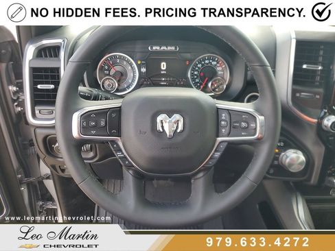 Used 2025 RAM 1500 Laramie AWD/4WD image 22
