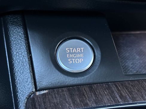 Used 2021 Audi Q5 Premium w/ Convenience Package image 24