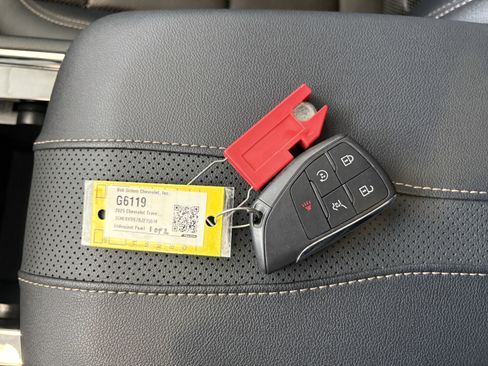 Used 2025 Chevrolet Traverse High Country w/ LPO, Floor Liner Package image 24