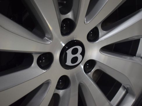 New 2026 Bentley Flying Spur Plug-In Hybrid AWD/4WD image 19
