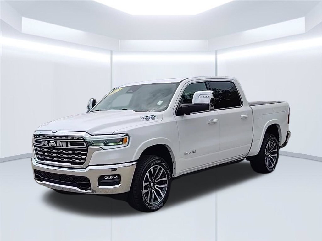 Used 2025 RAM 1500 Limited w/ Trailer Tow Group AWD/4WD image 3