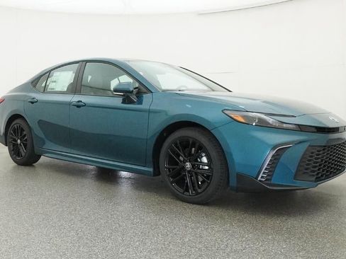 New 2026 Toyota Camry SE image 29