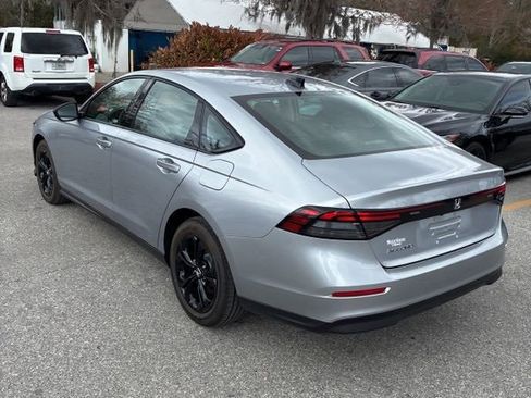 Used 2025 Honda Accord SE image 4