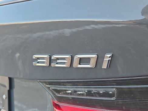 New 2026 BMW 330i xDrive Sedan w/ M Sport Package AWD/4WD image 15