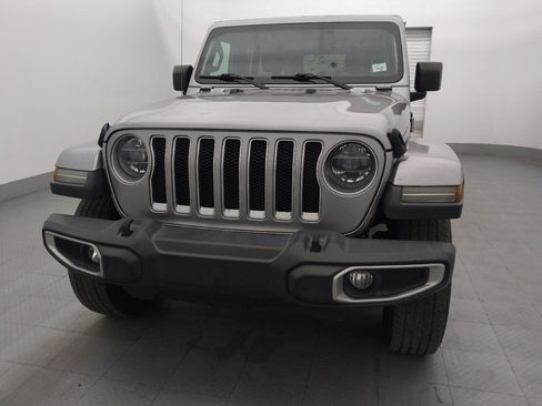 Used 2018 Jeep Wrangler Unlimited Sahara AWD/4WD image 15