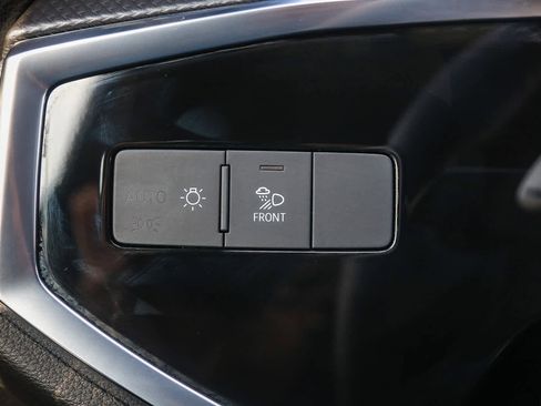 New 2025 Audi Q3 2.0T Premium w/ Convenience Package image 36