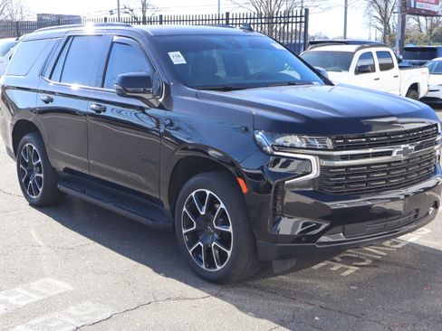 Certified 2022 Chevrolet Tahoe RST w/ Luxury Package image 2