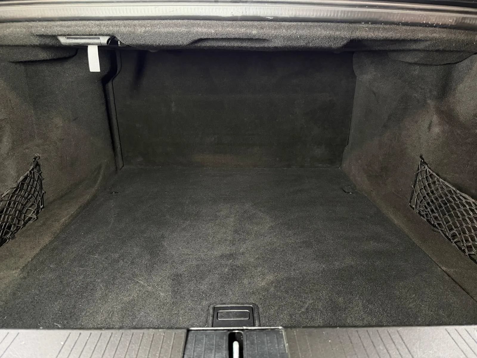 Used 2010 Mercedes-Benz S 550 4MATIC image 13