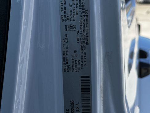 Used 2024 Jeep Wrangler Sahara image 26