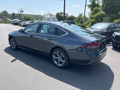 Used 2024 Honda Accord EX image 11
