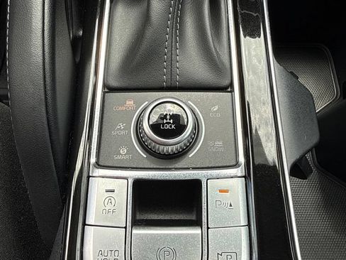 Used 2024 Kia Telluride SX X-Line AWD/4WD image 43