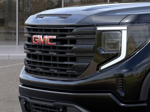 Used 2026 GMC Sierra 1500 Elevation image 13