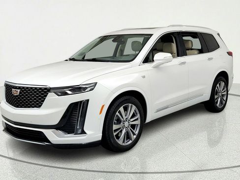 Used 2024 Cadillac XT6 Premium Luxury w/ Technology Package AWD/4WD image 1