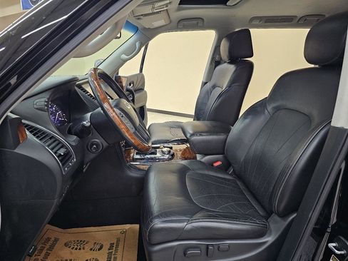 Used 2017 INFINITI QX80 4WD w/ Deluxe Technology Package image 18