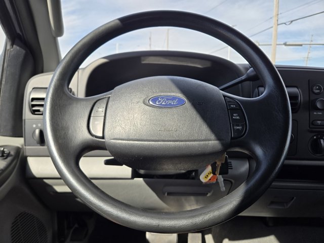 Used 2005 Ford F250 4x4 Crew Cab Super Duty image 14