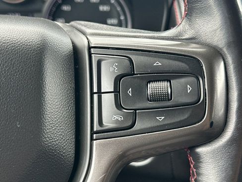 Used 2021 Chevrolet Suburban RST AWD/4WD image 37