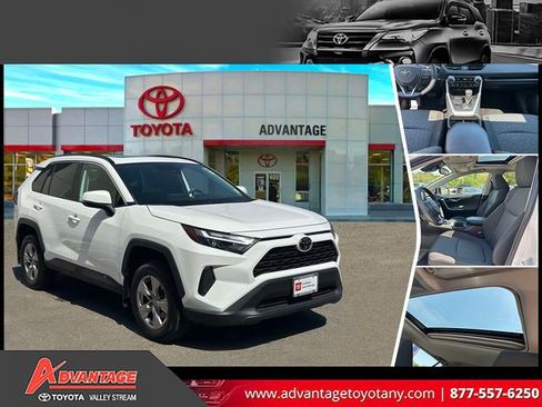 Certified 2022 Toyota RAV4 XLE w/ Convenience Package AWD/4WD image 1