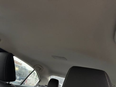 Used 2025 Toyota Corolla LE FWD image 29
