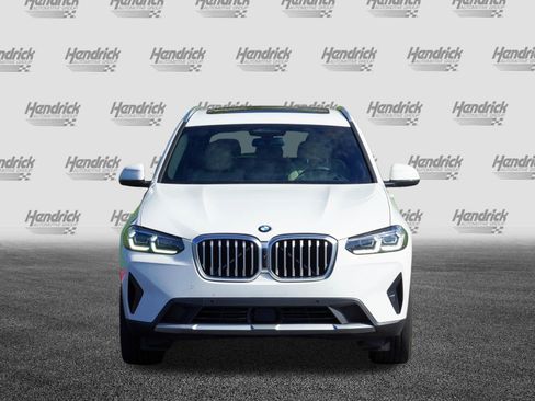 Used 2024 BMW X3 xDrive30i w/ Premium Package AWD/4WD image 3