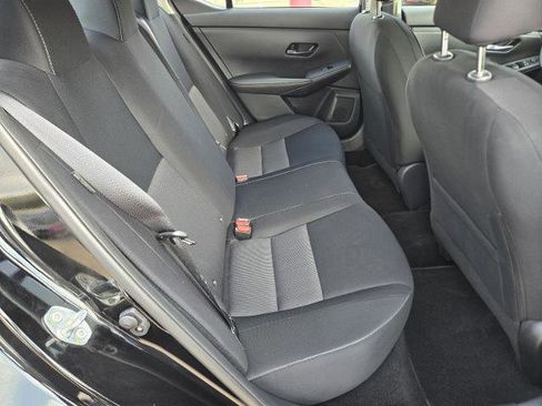 Certified 2025 Nissan Sentra SV w/ Trunk Package image 21