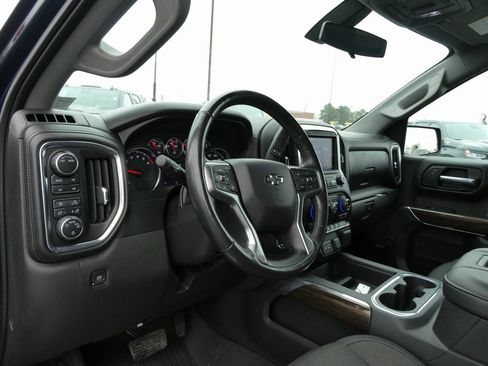 Used 2020 Chevrolet Silverado 1500 RST image 21