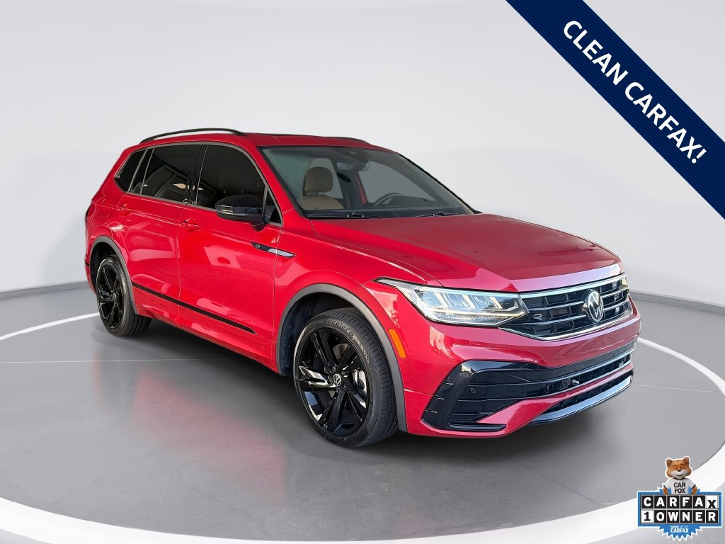 Certified 2024 Volkswagen Tiguan SE R-Line FWD image 47