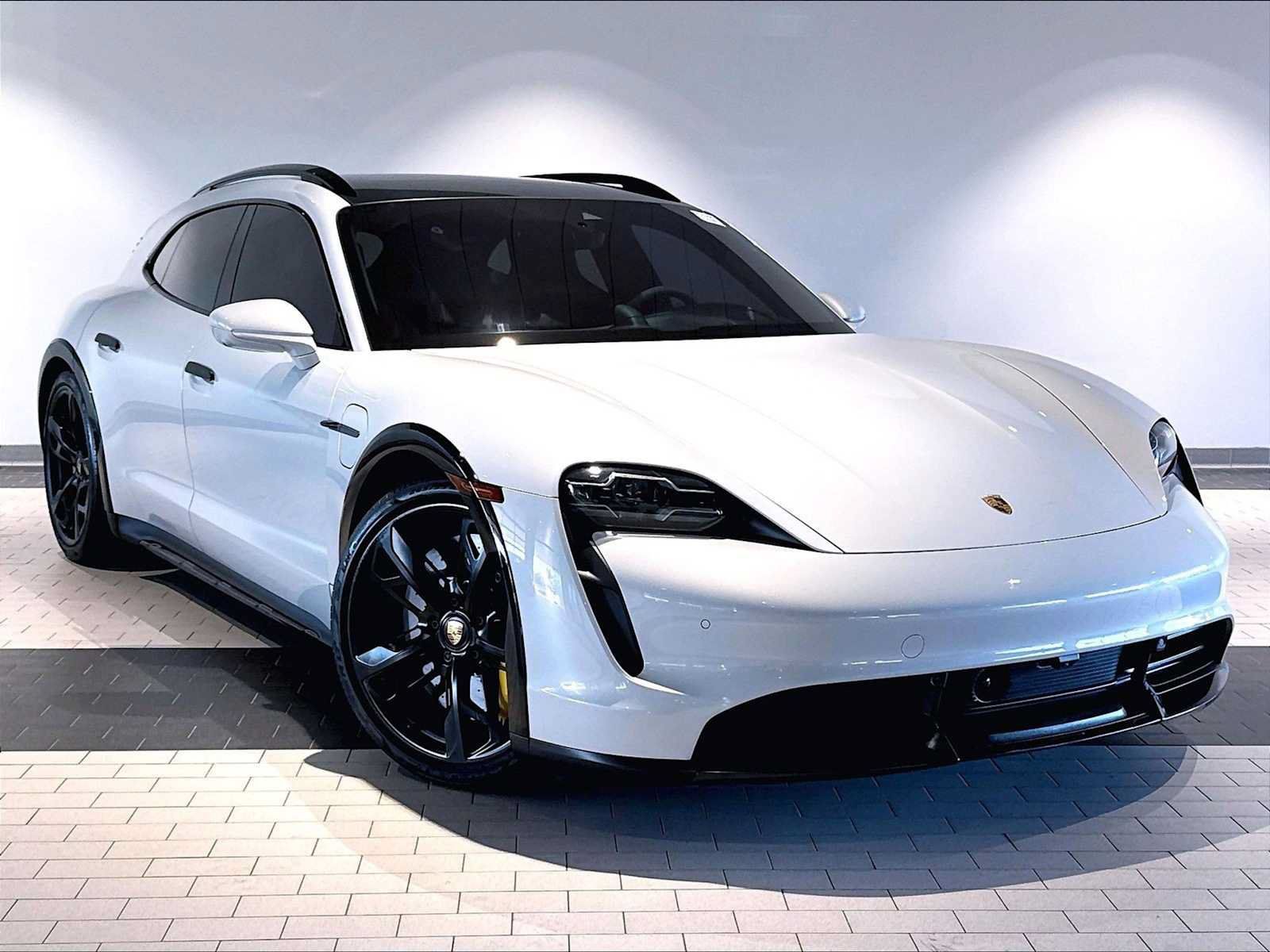 Used 2024 Porsche Taycan Turbo S AWD/4WD image 12
