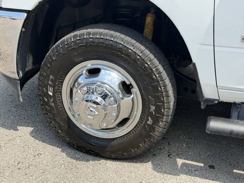 Used 2022 RAM 3500 Tradesman AWD/4WD image 16