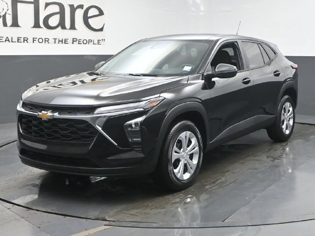New 2026 Chevrolet Trax LS FWD image 12