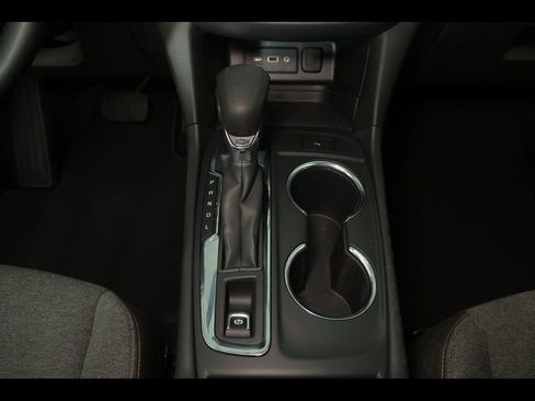 Used 2023 Chevrolet Equinox LT image 26