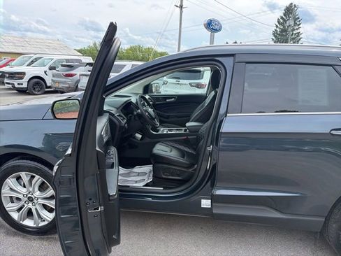Used 2023 Ford Edge Titanium AWD/4WD image 20