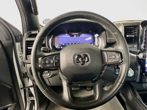Used 2024 RAM 1500 Limited w/ Body Color Bumper Group AWD/4WD image 17
