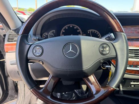 Used 2007 Mercedes-Benz S 550 image 17