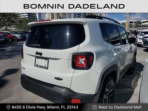 Used 2017 Jeep Renegade Altitude image 8