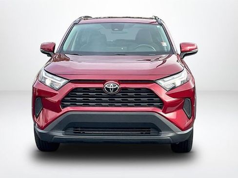 Used 2025 Toyota RAV4 XLE image 3
