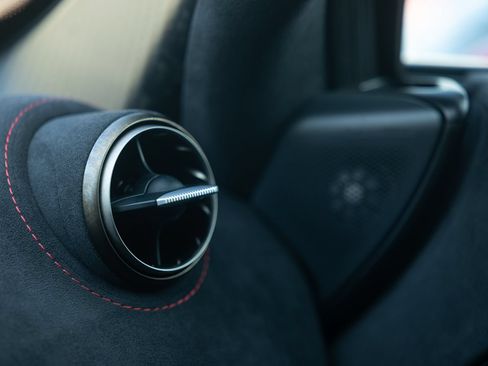 Used 2021 McLaren 720S Performance RWD image 48