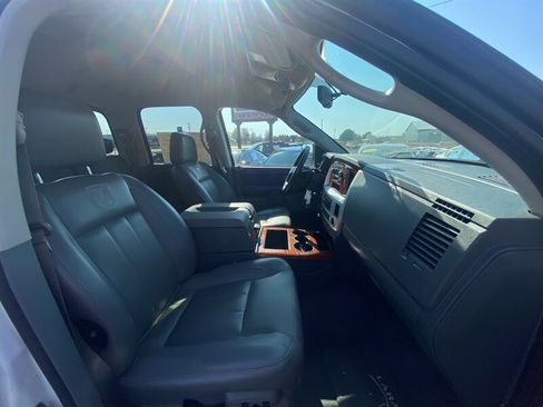 Used 2006 Dodge Ram 3500 Truck Laramie image 9