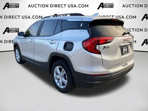 Used 2021 GMC Terrain SLE w/ Driver Convenience Package FWD image 20