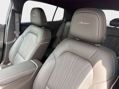 New 2026 Buick Envista Avenir FWD image 20