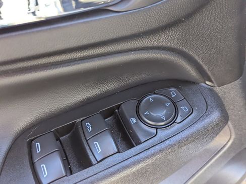 Certified 2021 Chevrolet Equinox LT image 12