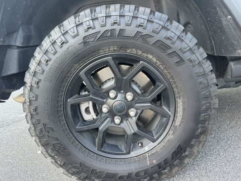 Used 2025 Jeep Wrangler Unlimited Sport S 4xe AWD/4WD image 16