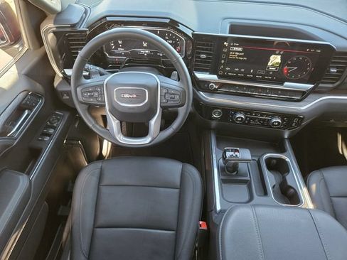 Used 2024 GMC Sierra 1500 SLT w/ SLT Convenience Package AWD/4WD image 27